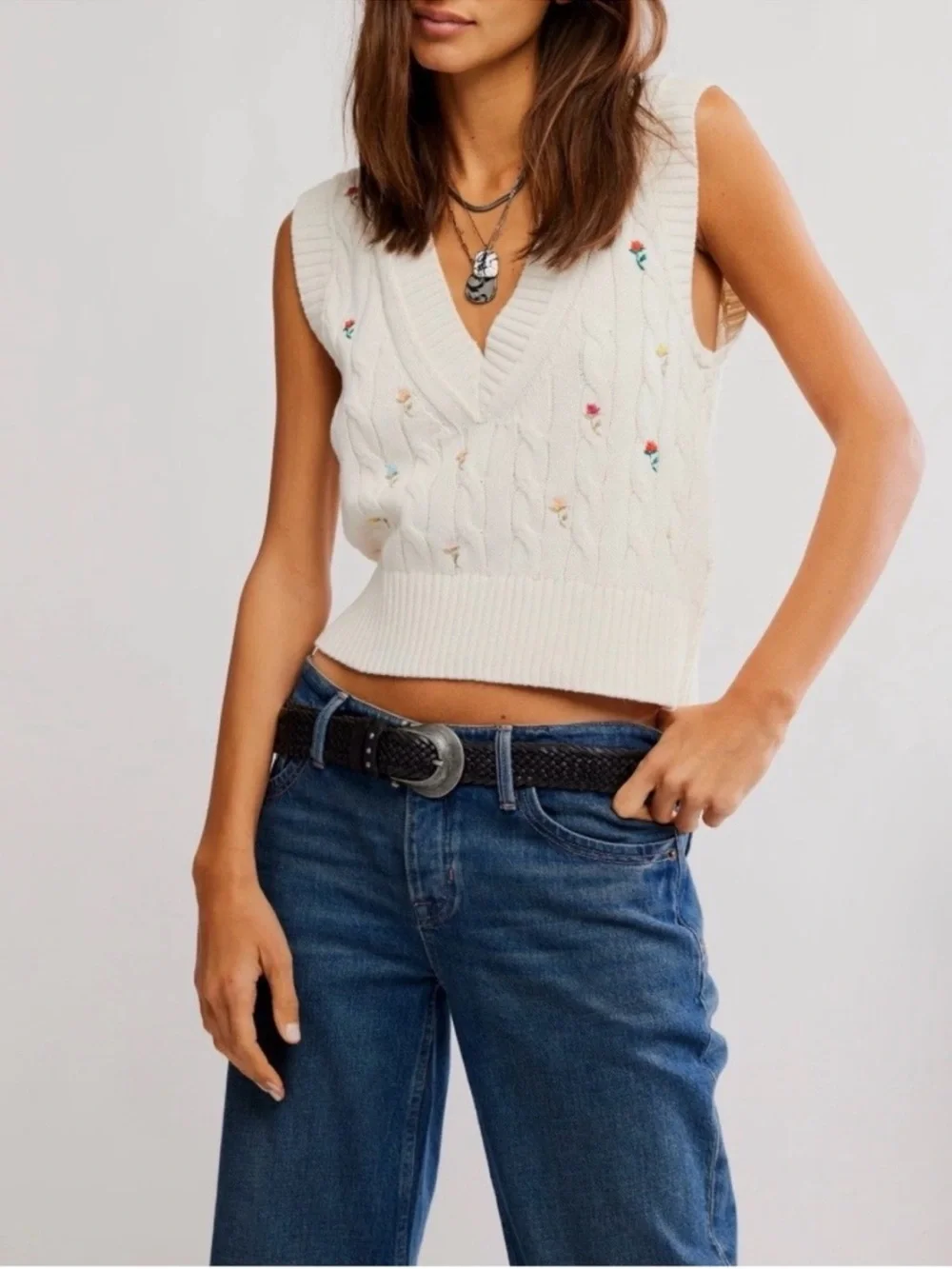 🆕- Free People - Plumeria Floral Sleeveless Cable Knit Vest. Size: Small